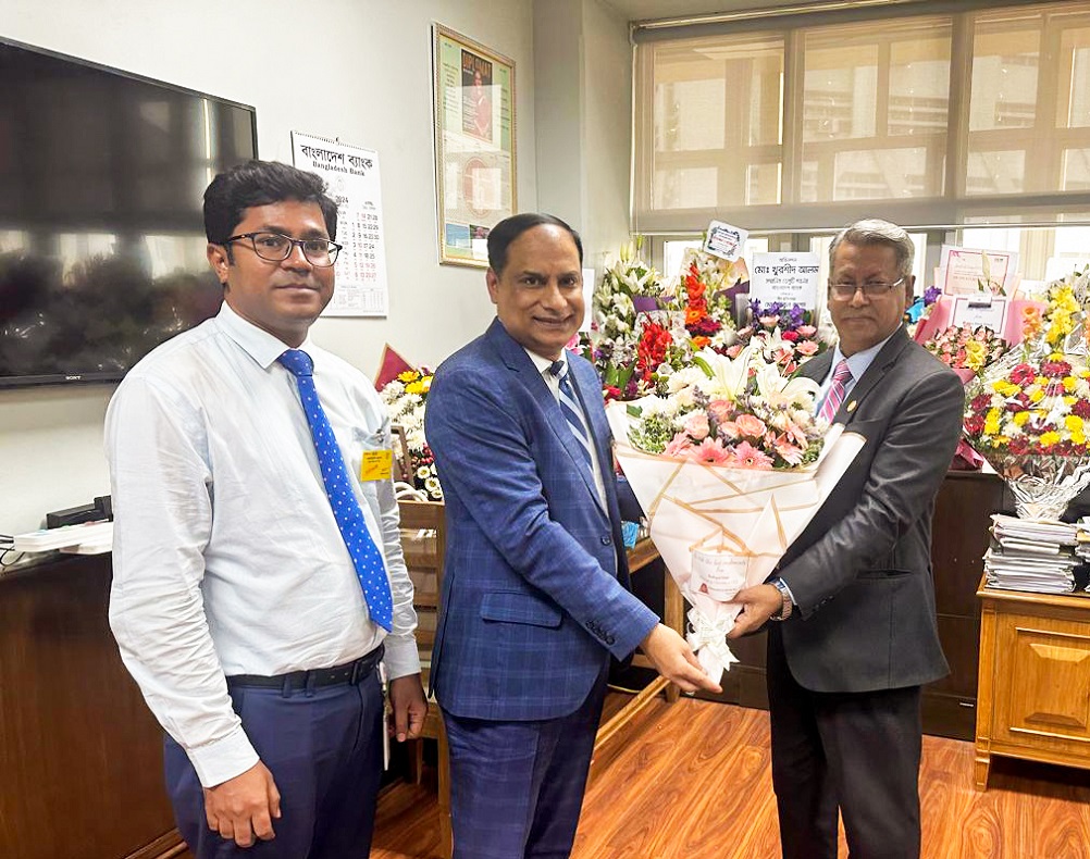 Shimanto Bank congratulated new Deputy Governors of Bangladesh Bank Md. Khurshid Alam and Dr. Md. Habibur Rahman.