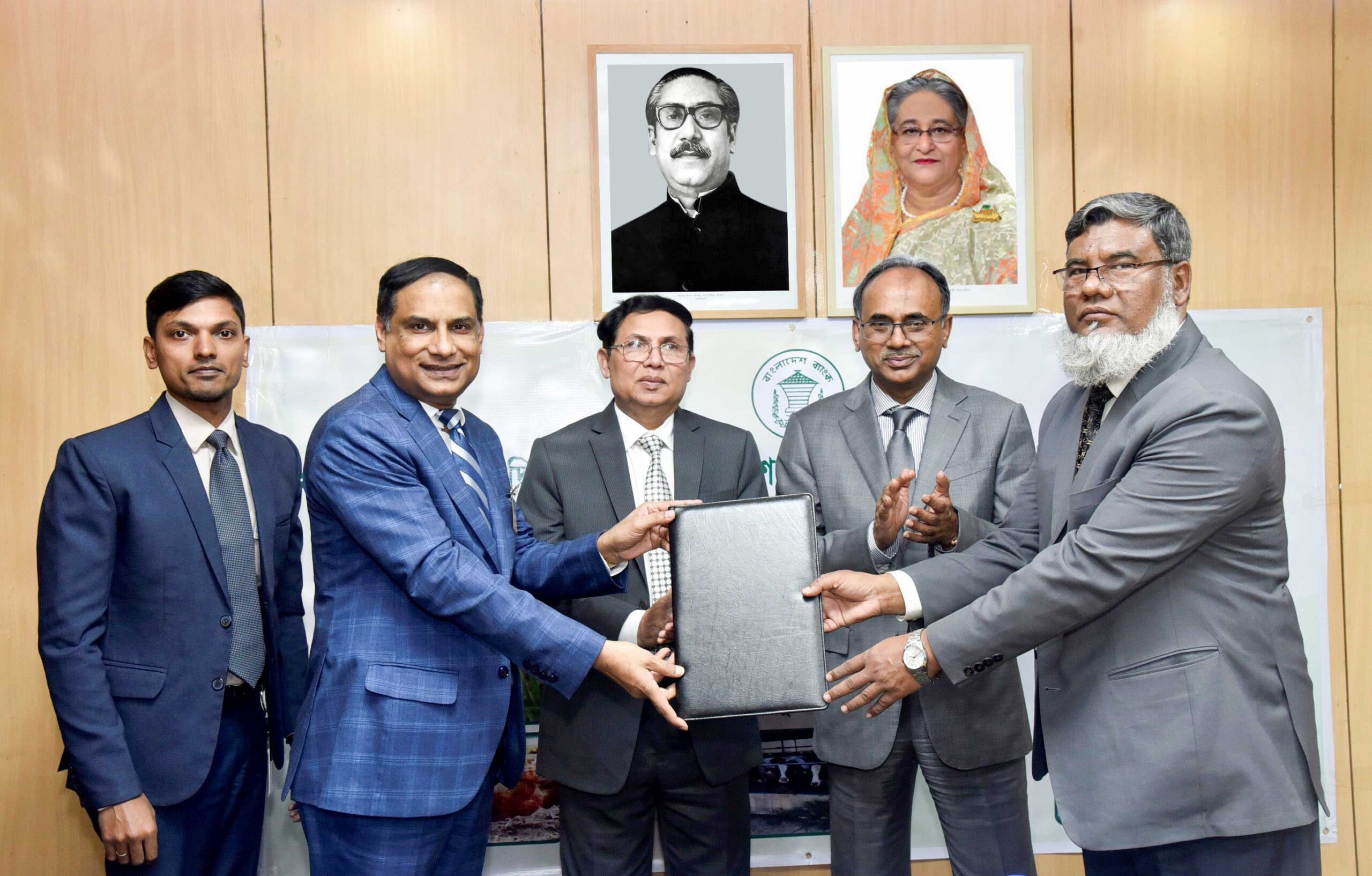 Agreement with Bangladesh Bank to distribute loans to farmers to ensure food security of the country