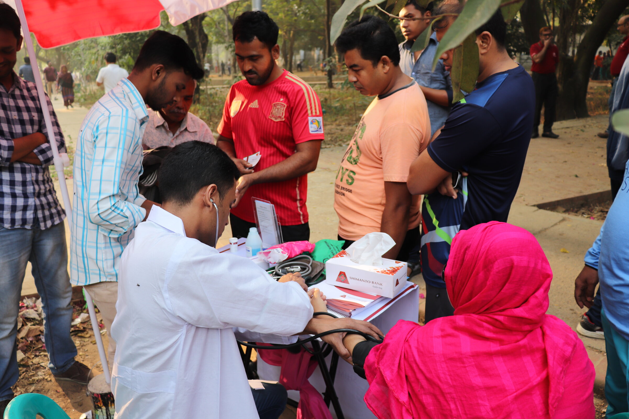 Free Health Camp at Dhanmondi Lake